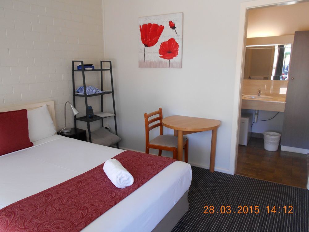 Rose Motor Benalla